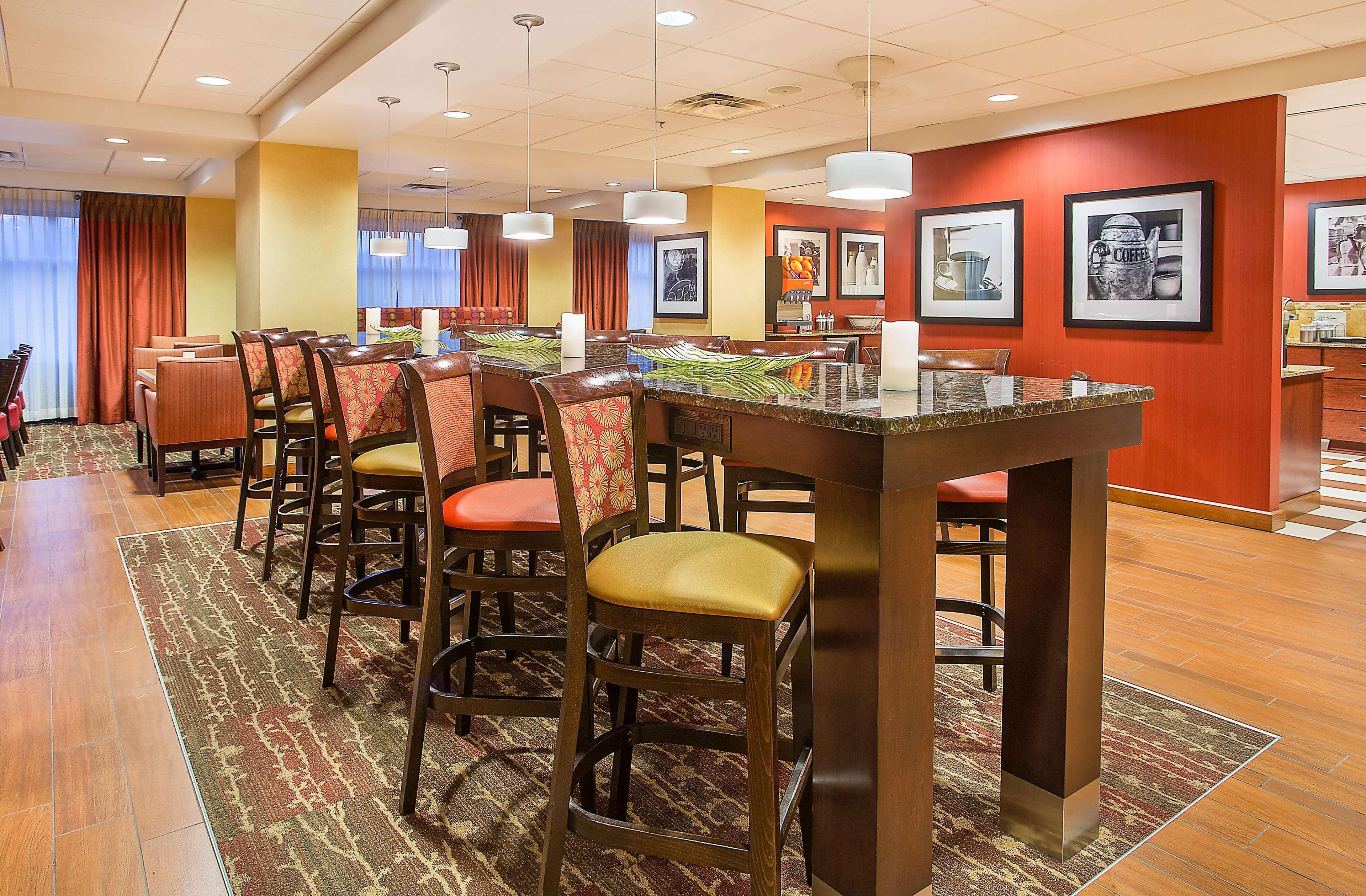Hampton Inn Knoxville-West At Cedar Bluff Buitenkant foto
