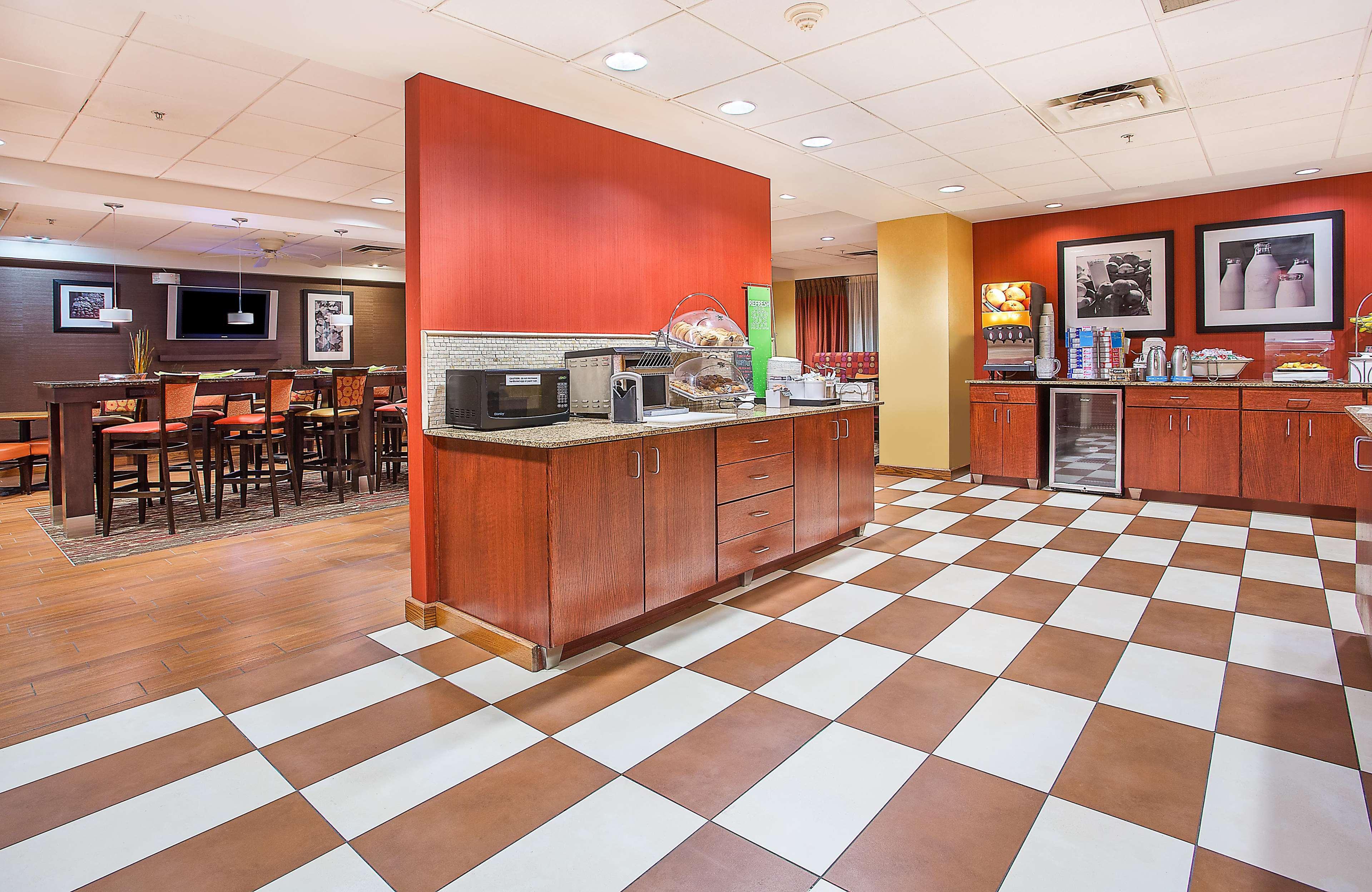Hampton Inn Knoxville-West At Cedar Bluff Buitenkant foto
