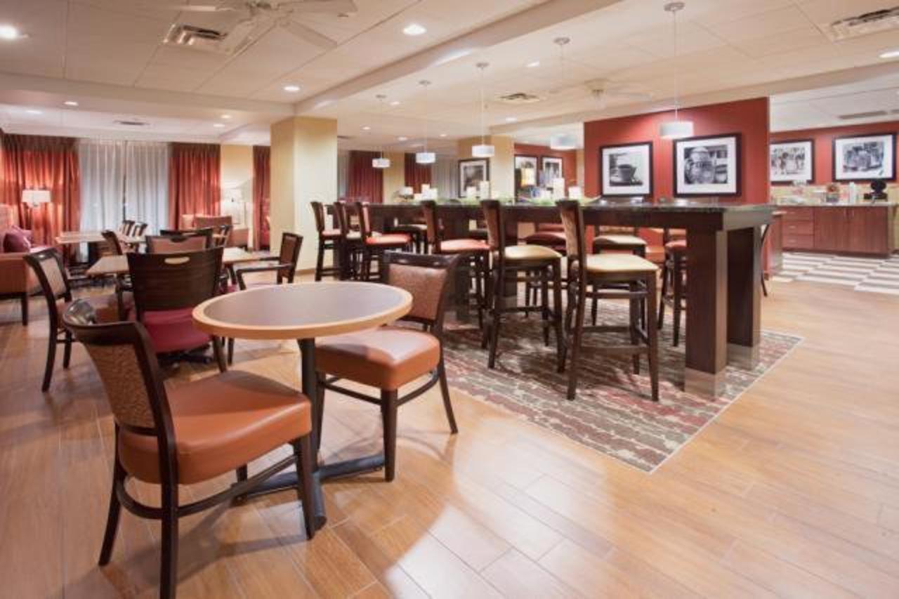 Hampton Inn Knoxville-West At Cedar Bluff Buitenkant foto