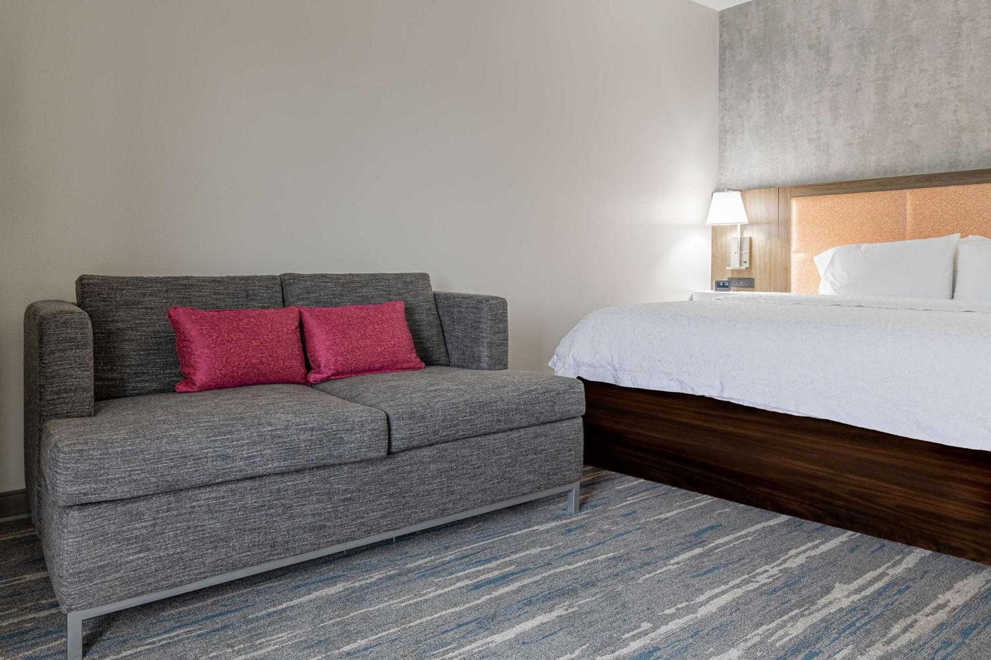 Hampton Inn Knoxville-West At Cedar Bluff Buitenkant foto