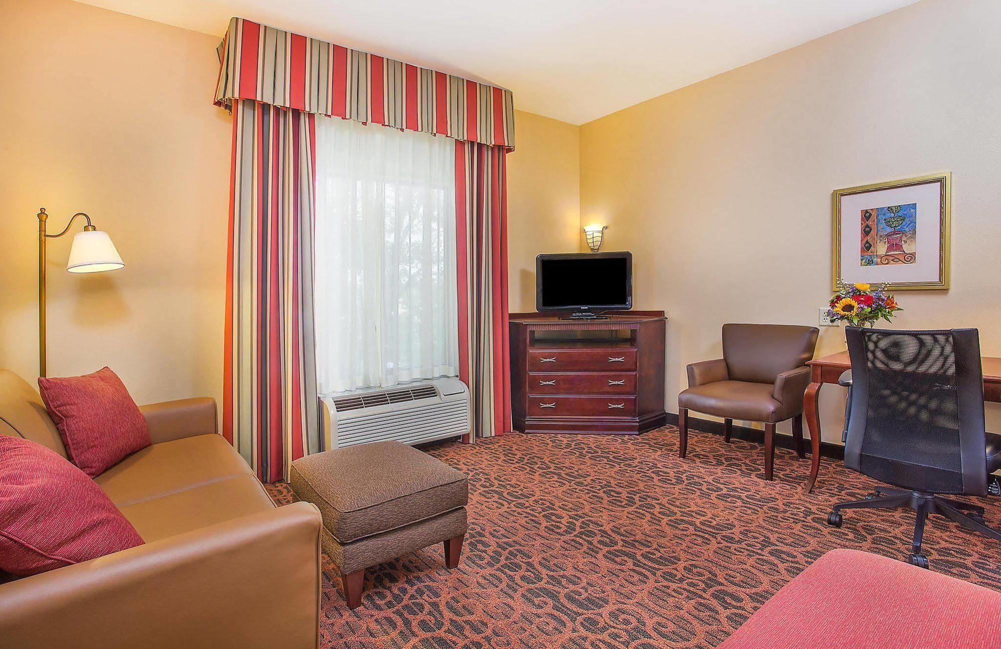Hampton Inn Knoxville-West At Cedar Bluff Buitenkant foto